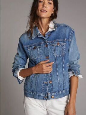 Pilcro Denim Jacket Size Large Large Wash Stretch Trucker Jacket